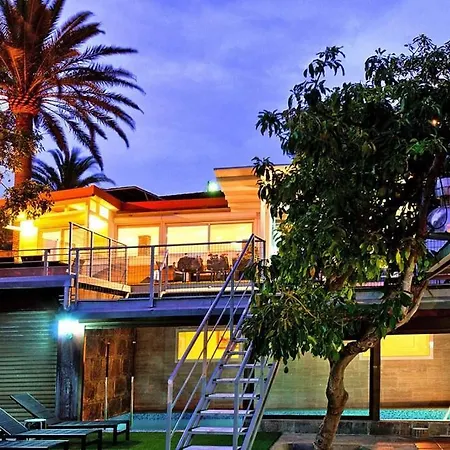 Dream With Pool In *